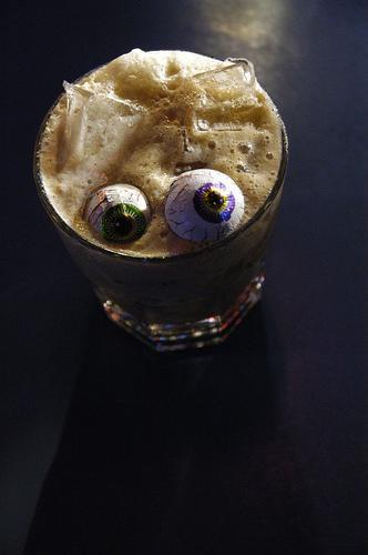 Cocktail mùa Halloween và những bất ngờ hạnh phúc