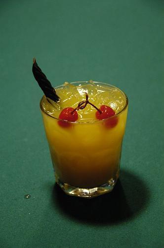 Cocktail mùa Halloween và những bất ngờ hạnh phúc