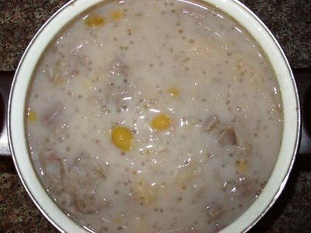 Chè khoai môn.
