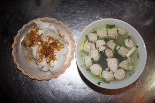 Bánh cuốn trứng Lạng Sơn