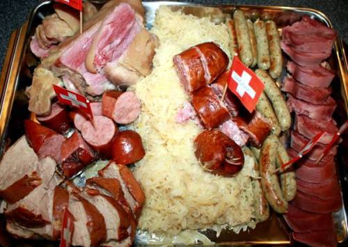 Đĩa thịt hỗn hợp