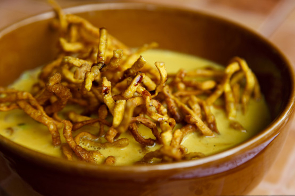 M&oacute;n Khao Soi - Th&aacute;i Lan