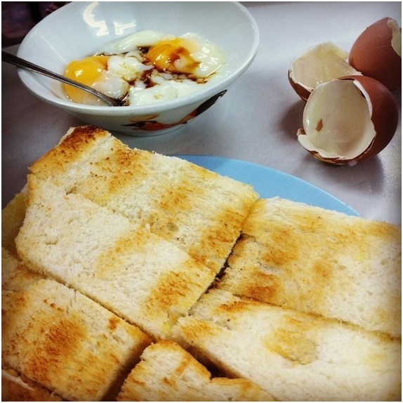 B&aacute;nh mỳ nướng Kaya