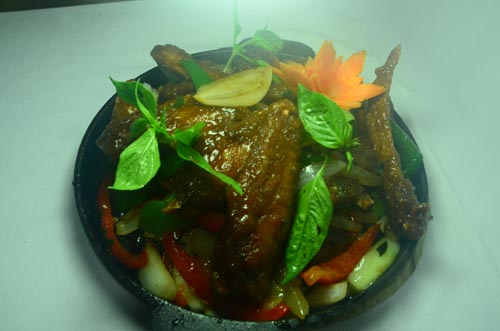 C&aacute;nh vịt cay thiết bản