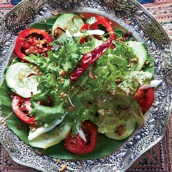 Salad đậu v&agrave; hẹ chi&ecirc;n, L&agrave;o