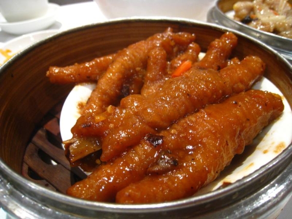 Ch&acirc;n g&agrave; hầm