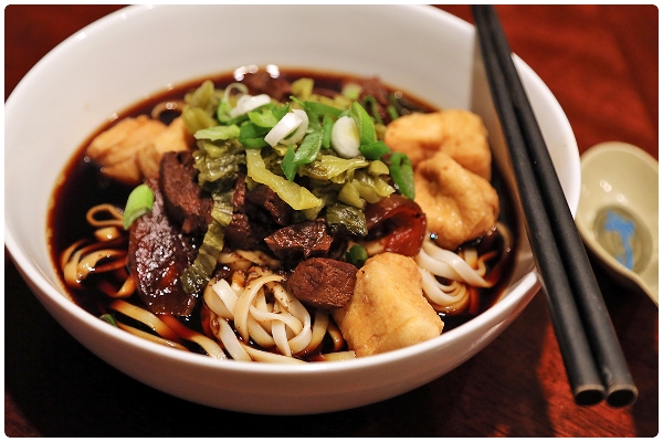 M&igrave; thịt b&ograve;