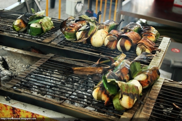 Chuối nếp nướng