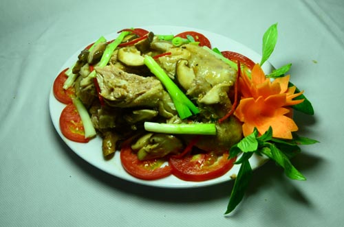 Vịt hấp sốt nấm