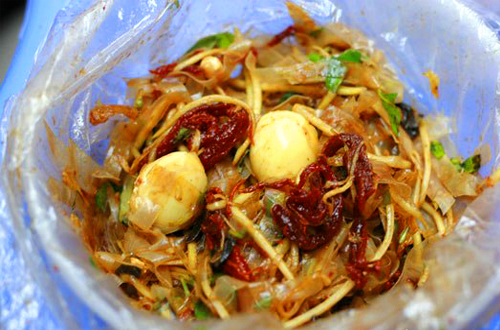 B&aacute;nh tr&aacute;ng trộn H&agrave;ng Tre