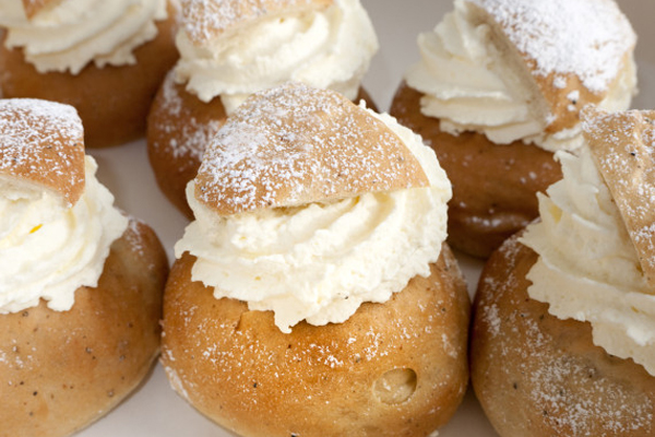 B&aacute;nh kem Semla - Thủy Điển 