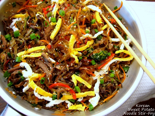 Japchae từ H&agrave;n Quốc
