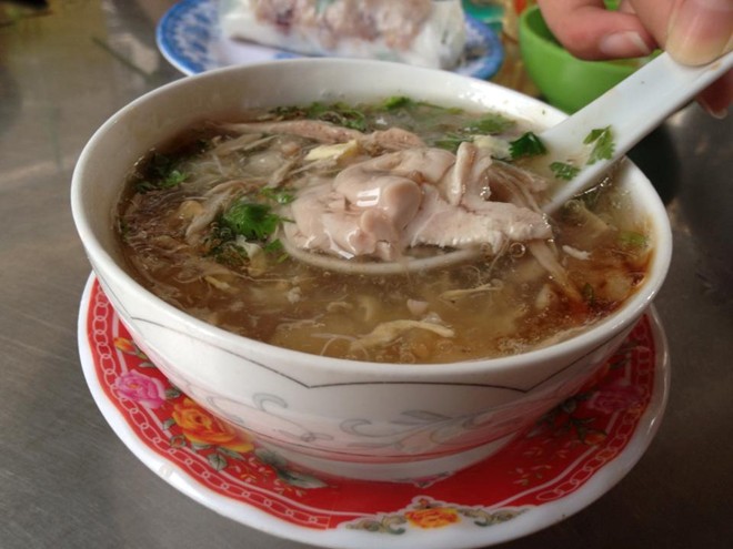 S&uacute;p cua chợ Thiếc