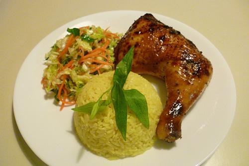 Hấp dẫn cơm gà nướng mật ong 